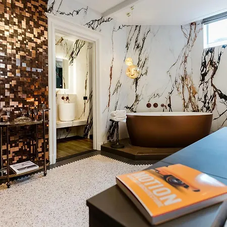Villa335 Boutique *