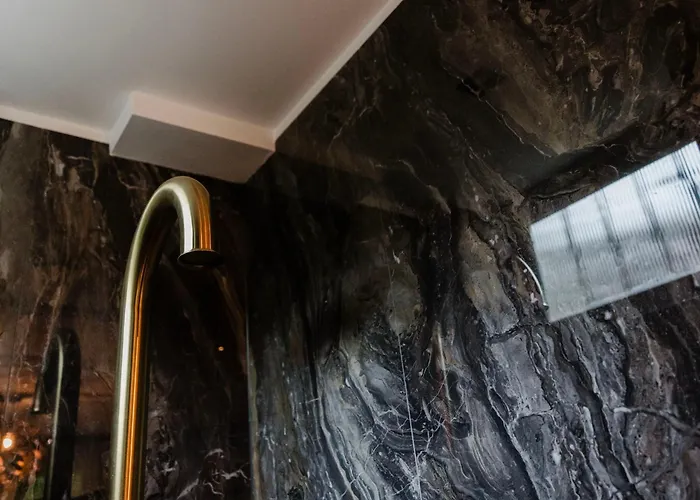 Villa335 Boutique Bed & Breakfast 3*